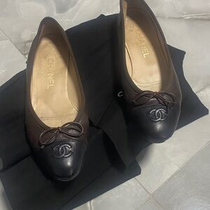 CHANEL Two-Tone Black and Brown Loafers super soft leather